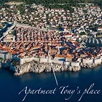 Tony\'S Place